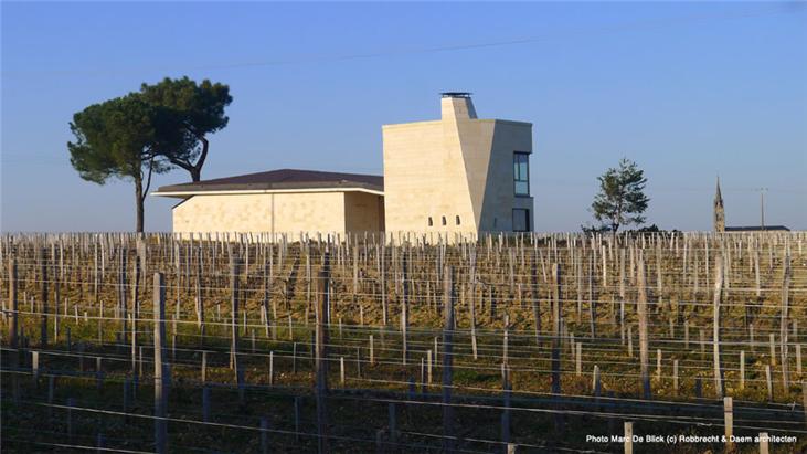 Image shows the Le Pin winery.